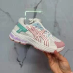 Deportivas color blanco y rosa